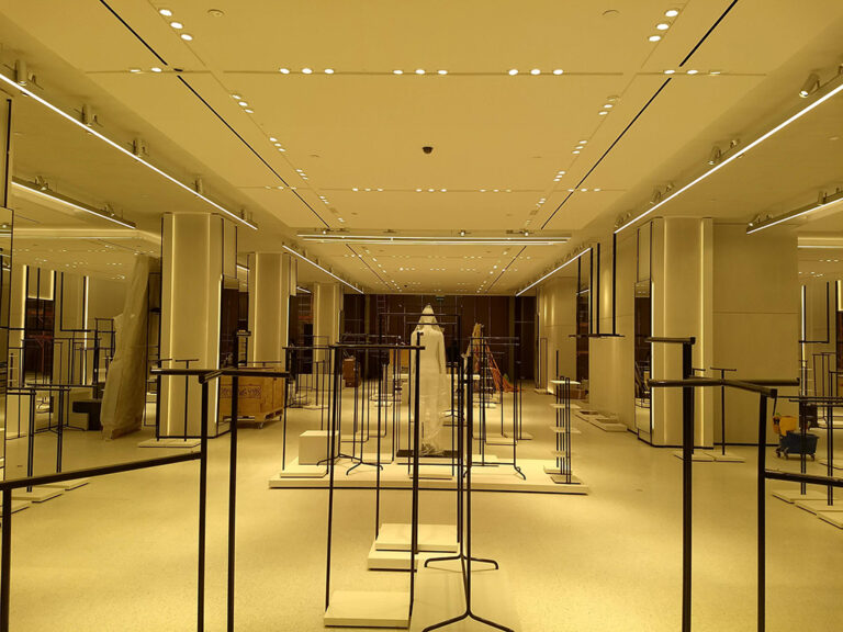 09-Local Zara (Concepcion-Chile) 02