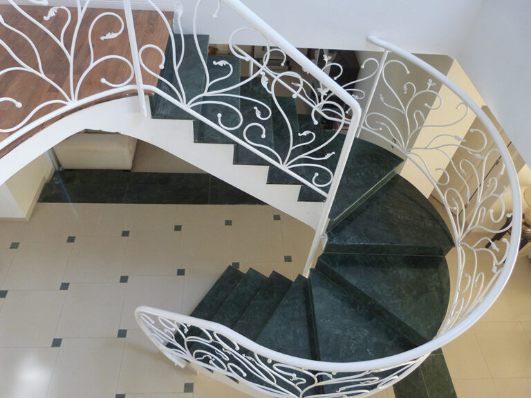 41-Reforma hierro y marmol (Funes-Arg)